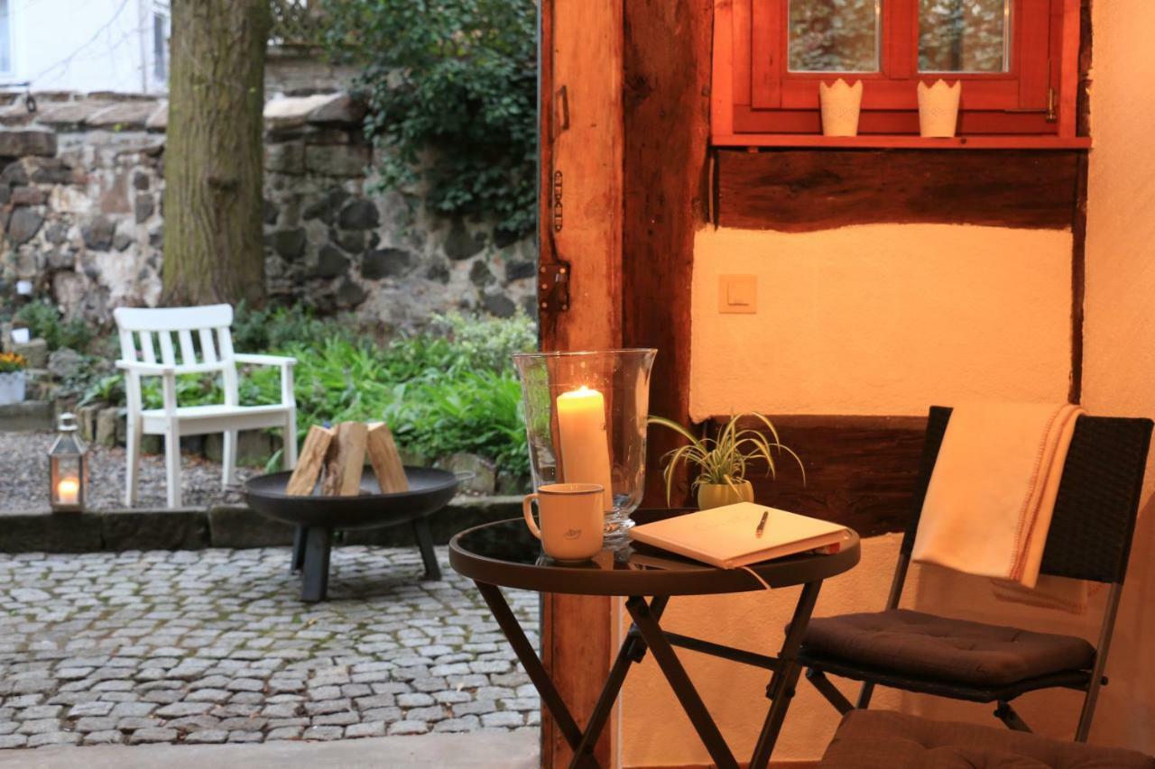 Alte Pfarre Gudensberg Apartment Bagian luar foto